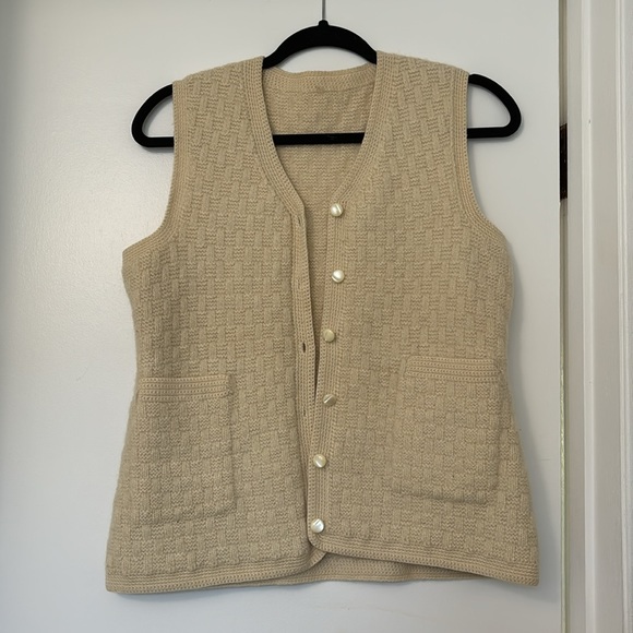 Wool Button Down Sweater Vest - Picture 3 of 4